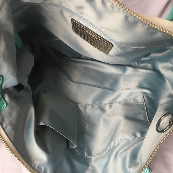 Coach Poppy Signature Glam Tote 14986 and … - Picture 3 of 8